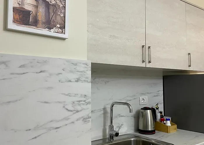 Margen - Center Tirana