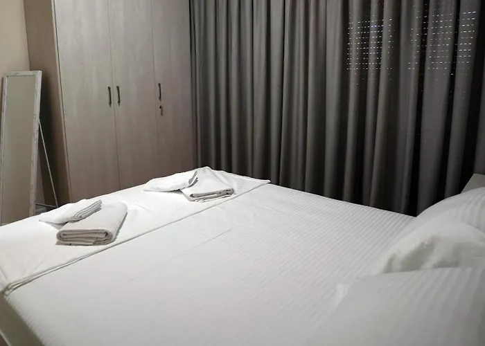 Margen - Center 地拉那